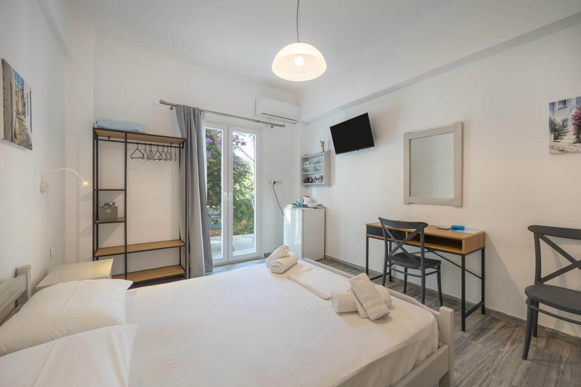 Pension Piertzovani Páros Extérieur photo