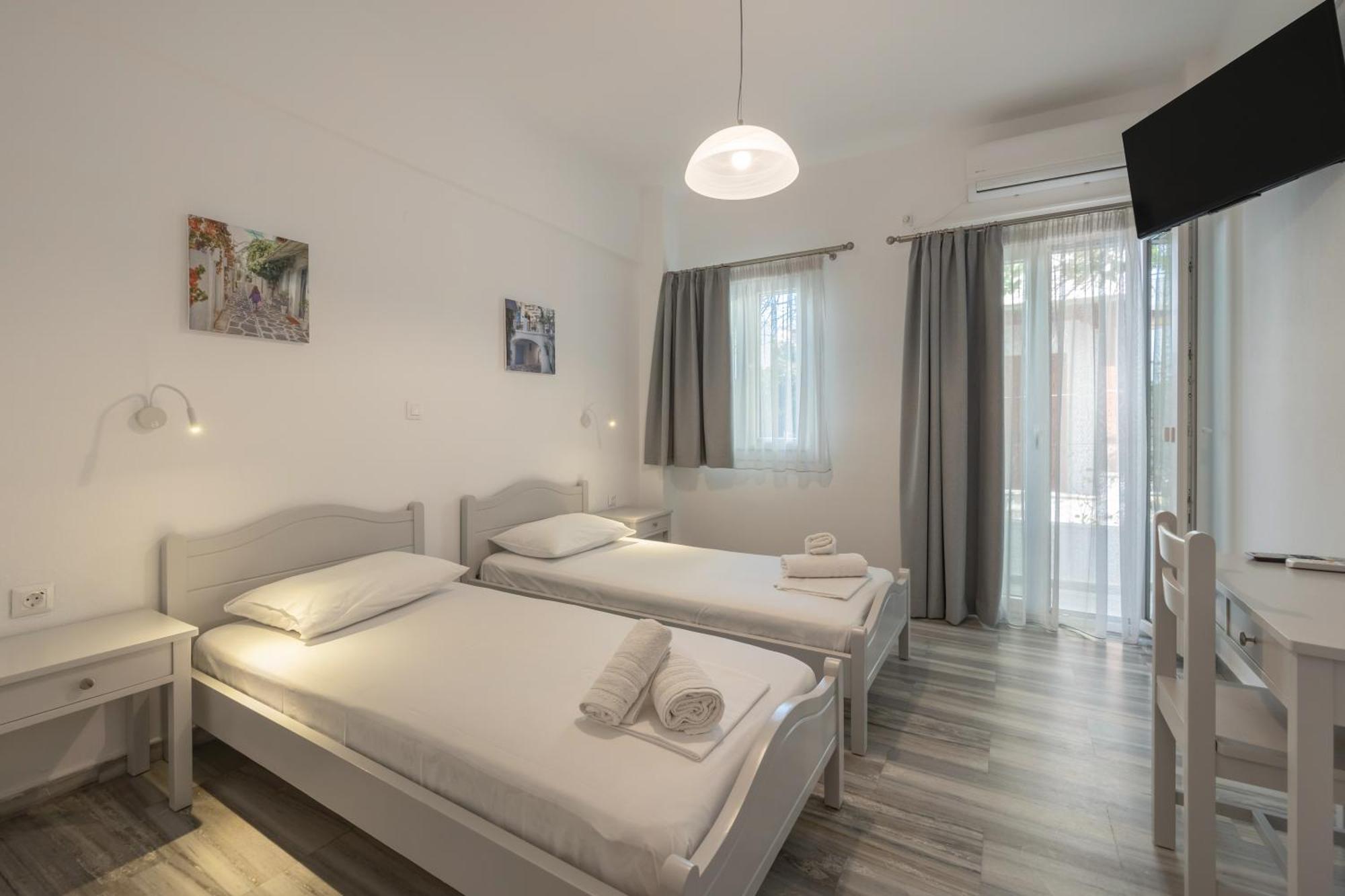 Pension Piertzovani Páros Extérieur photo