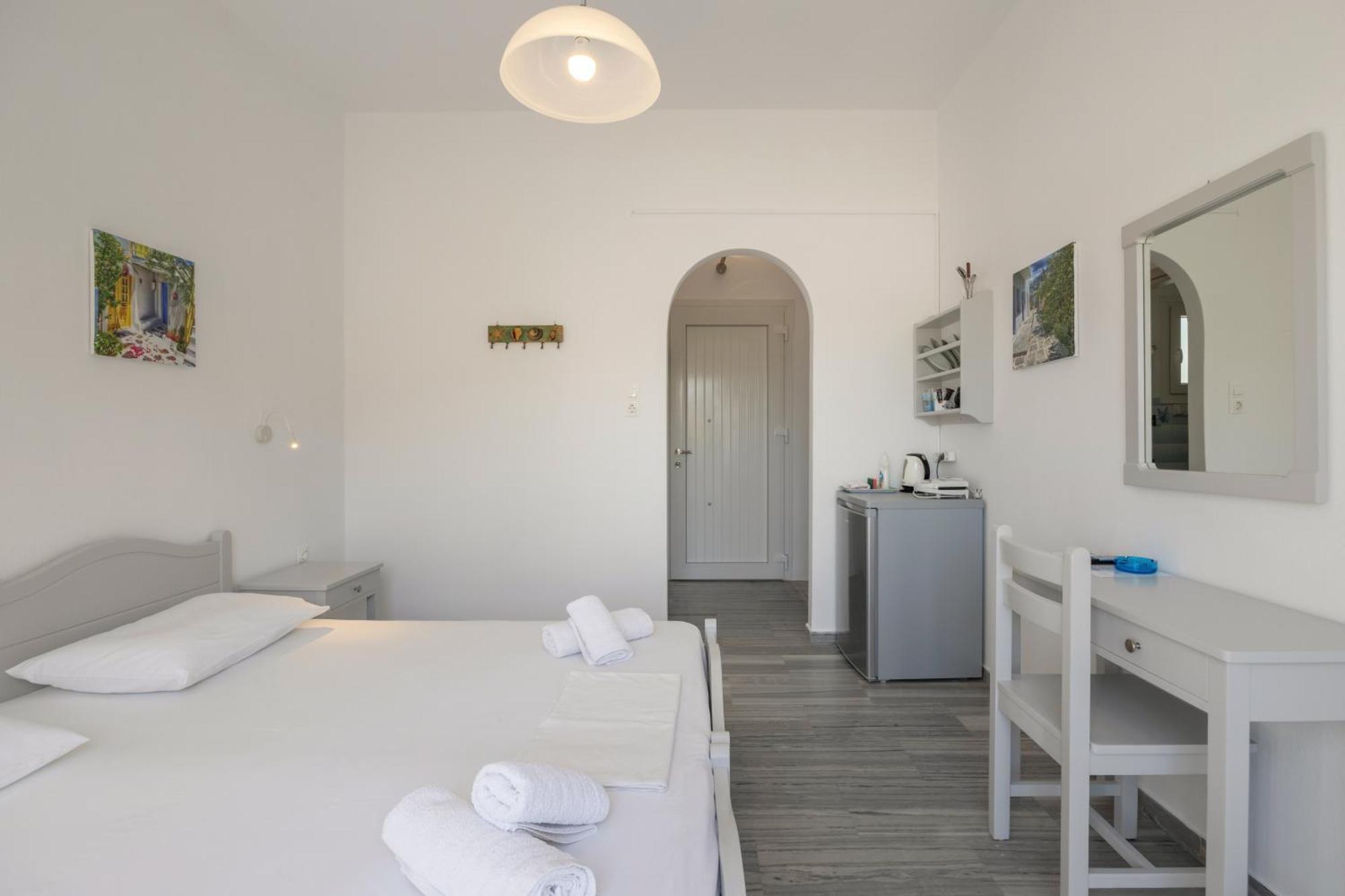 Pension Piertzovani Páros Extérieur photo